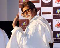 Big B steps out to greet fans first time post surgery